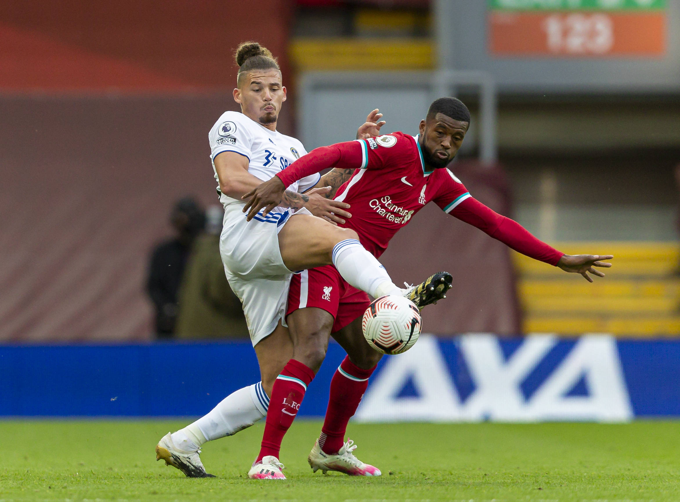 卡迪斯和阿 卡迪斯和阿